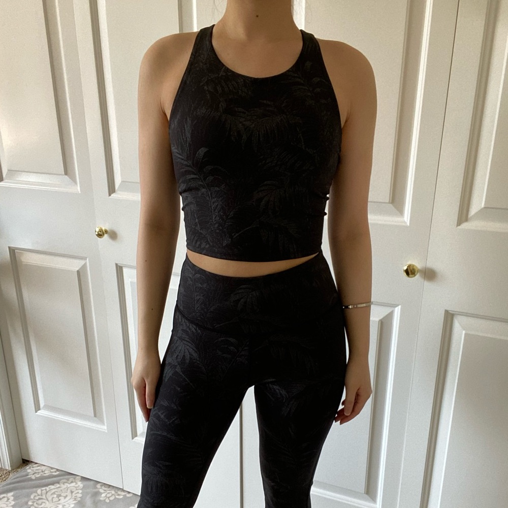 TROPICAL 🌴- Black & Silver Palm Print Workout Sports Bra Tank Top Size L